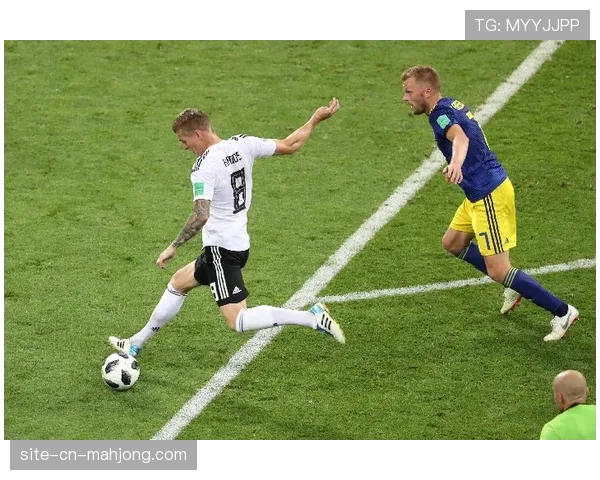 德国足球博物馆举办“女足德甲二十年”特别展览